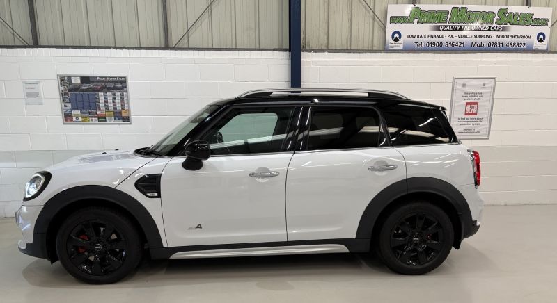 MINI COUNTRYMAN 
