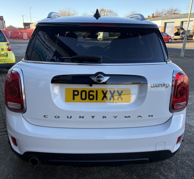 MINI COUNTRYMAN 