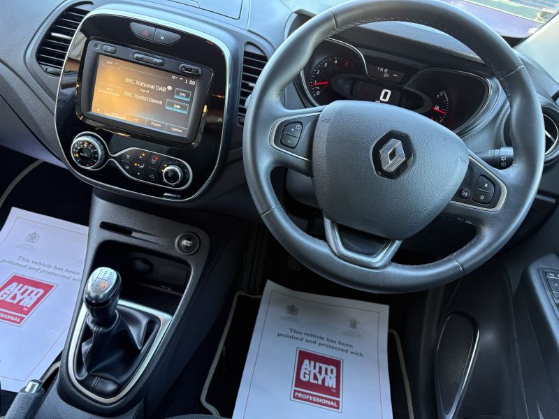 RENAULT CAPTUR
