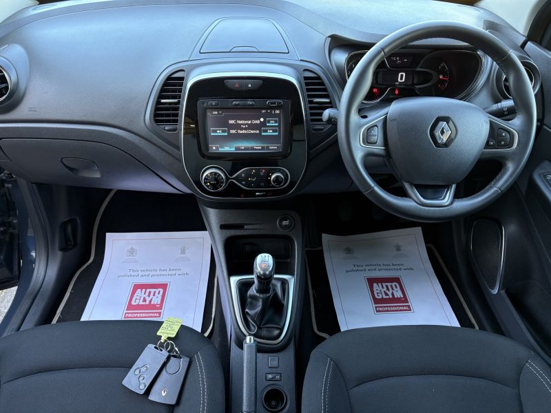 RENAULT CAPTUR