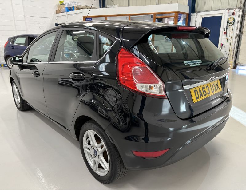 FORD FIESTA