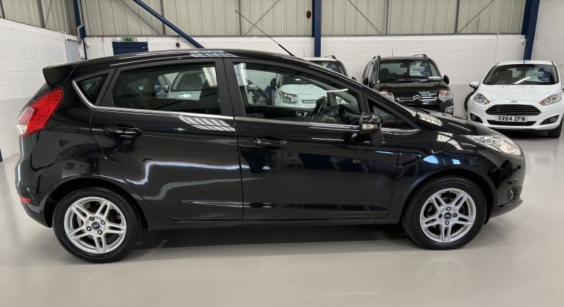FORD FIESTA