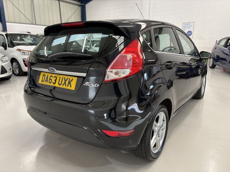 FORD FIESTA