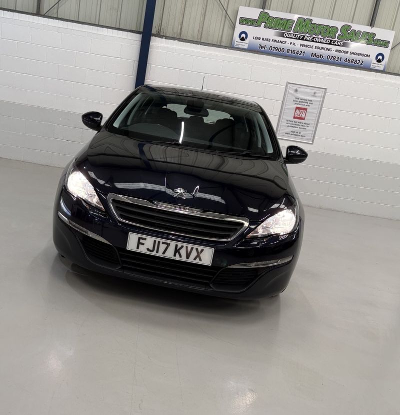 PEUGEOT 308