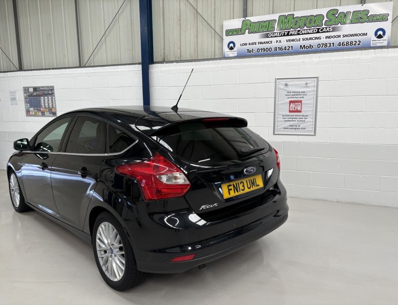 FORD FOCUS