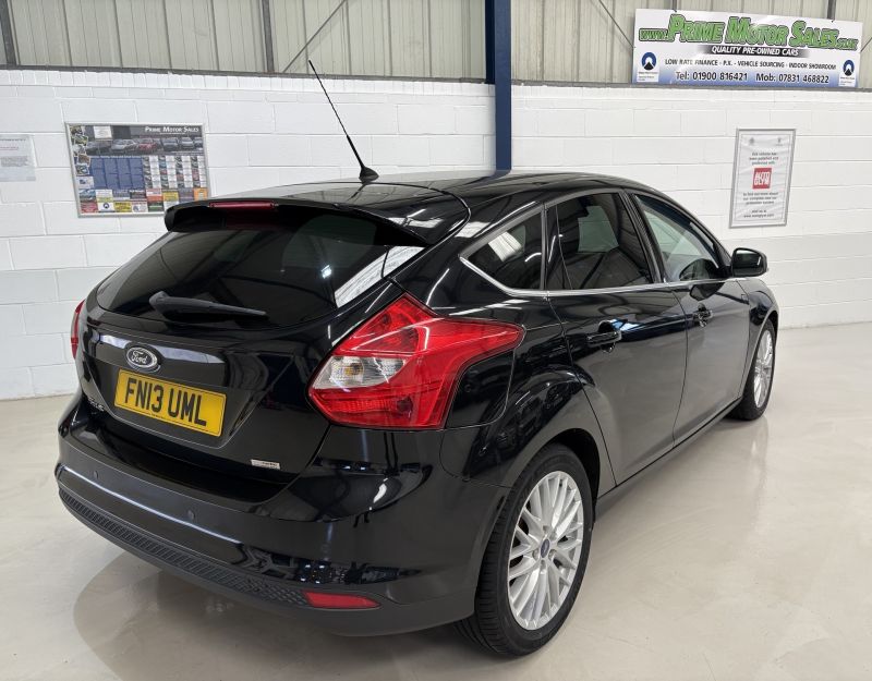 FORD FOCUS