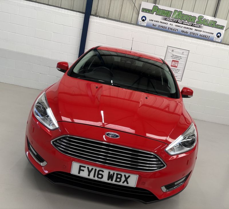 FORD FOCUS