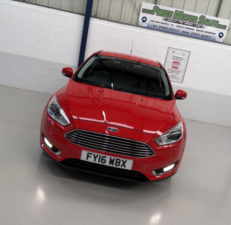 FORD FOCUS