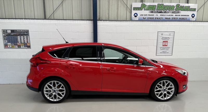 FORD FOCUS