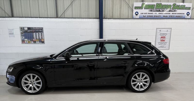 AUDI A4 AVANT