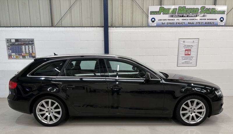AUDI A4 AVANT