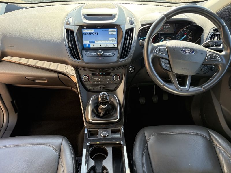 FORD KUGA