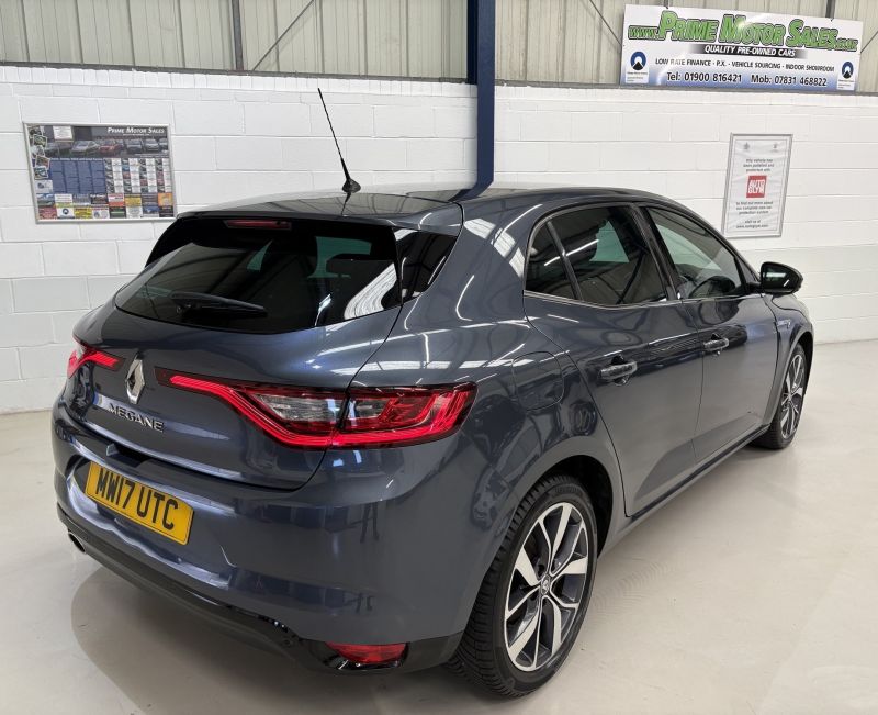 RENAULT MEGANE