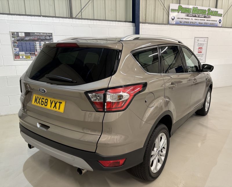 FORD KUGA