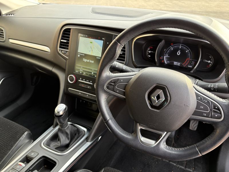 RENAULT MEGANE