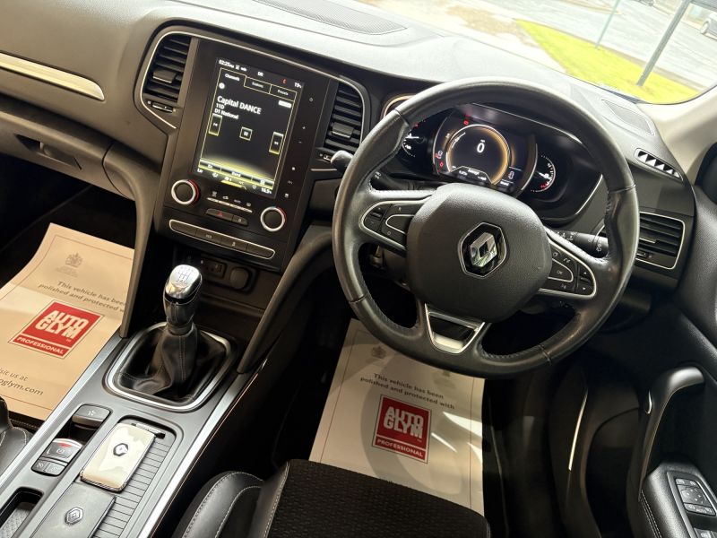 RENAULT MEGANE