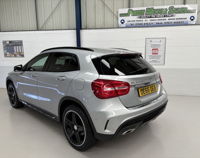 MERCEDES BENZ GLA 