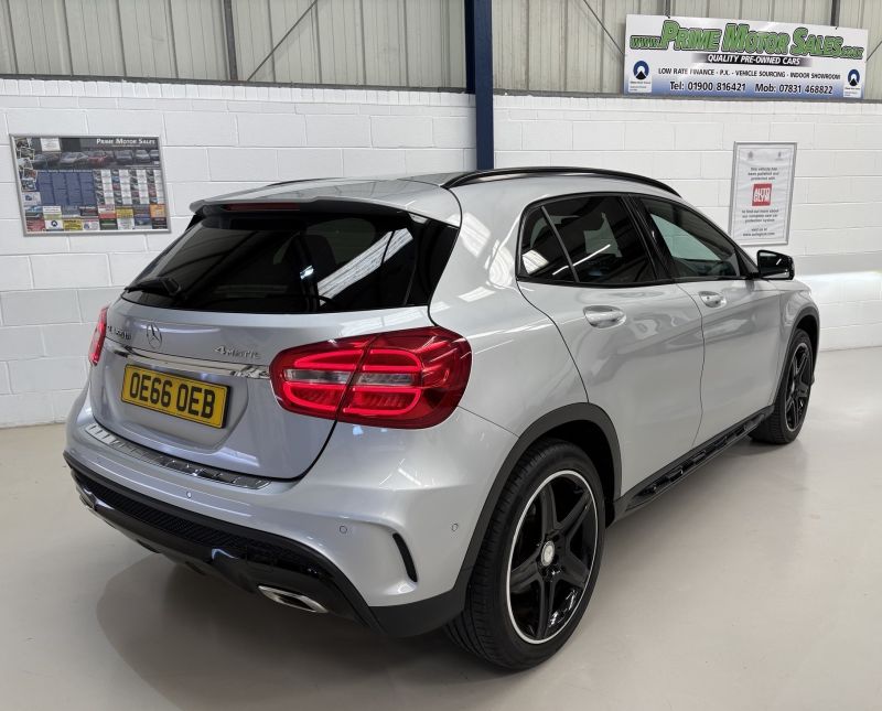 MERCEDES BENZ GLA 