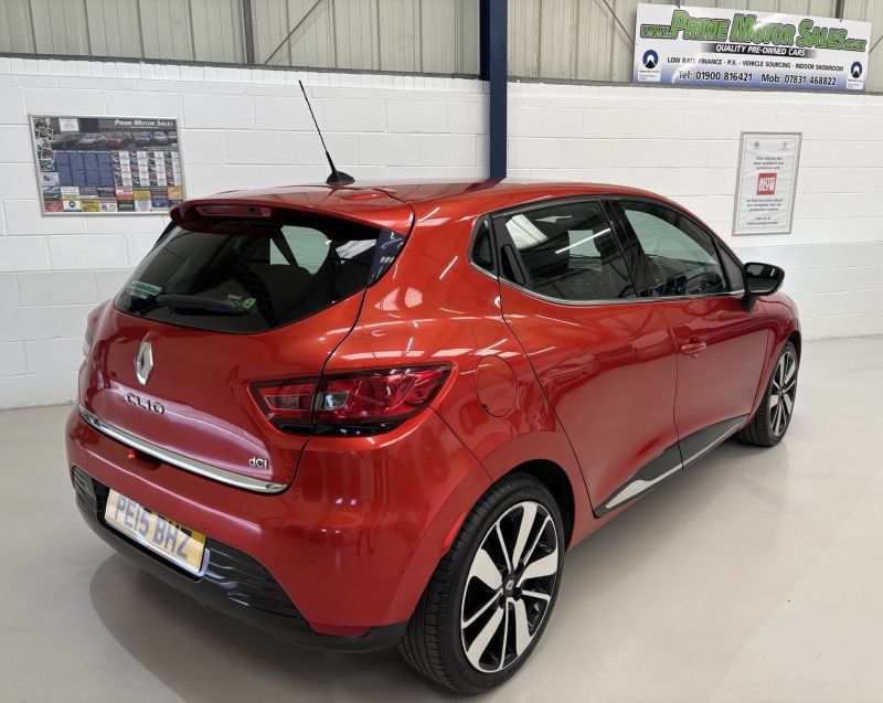 RENAULT CLIO