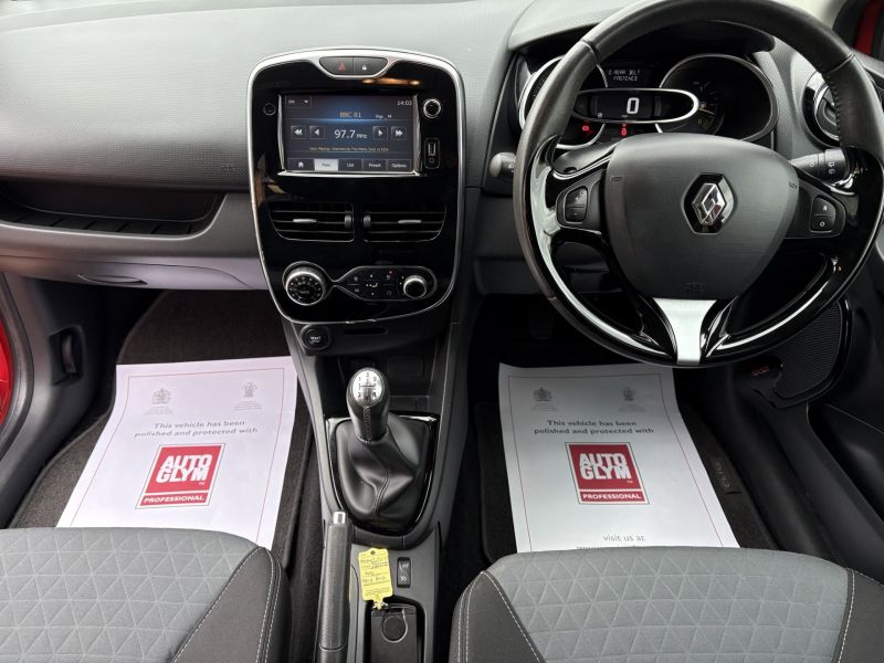RENAULT CLIO