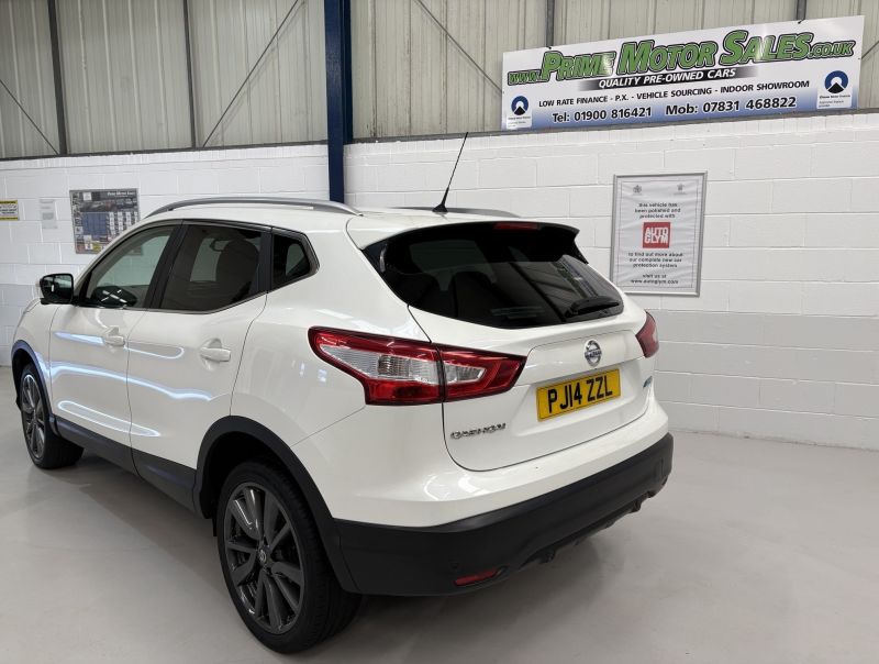 NISSAN QASHQAI