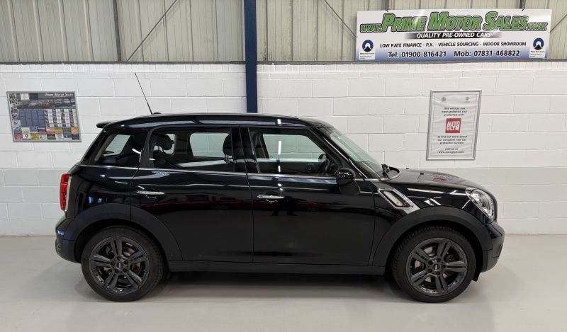 MINI COUNTRYMAN 