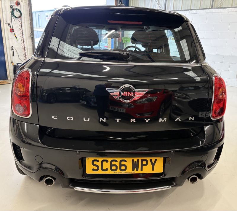 MINI COUNTRYMAN 