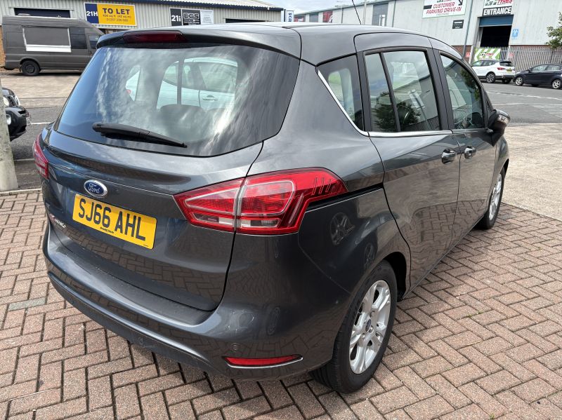 FORD B-MAX