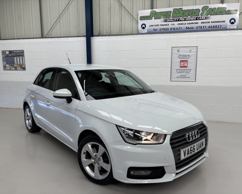 AUDI A1 AUDI A1