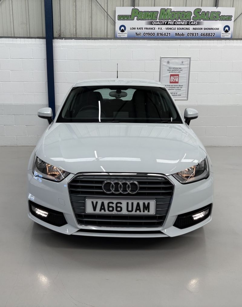AUDI A1