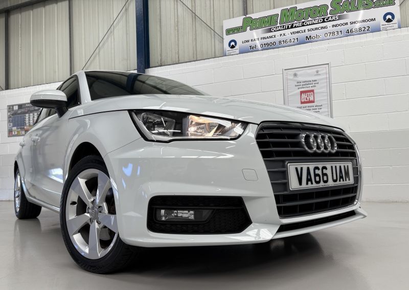 AUDI A1