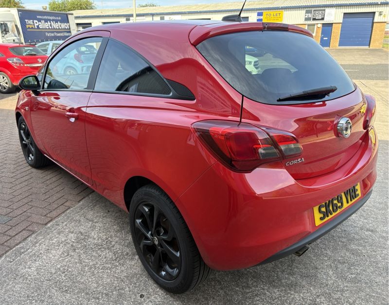 VAUXHALL CORSA